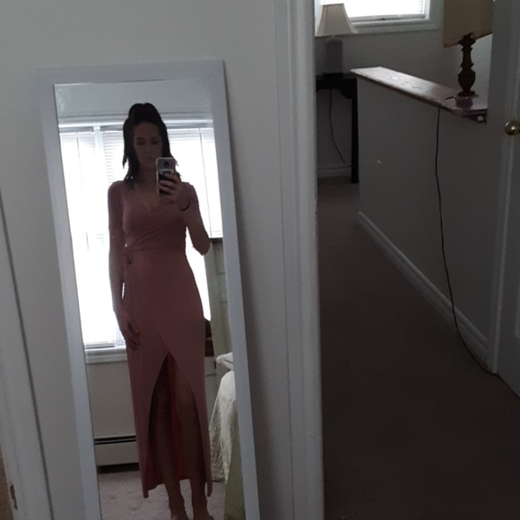 Dress - Picture 3 of 4